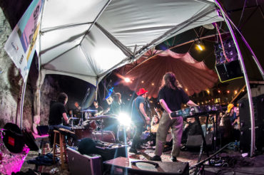 White Reaper_3-15_TinaRataj-53 copy